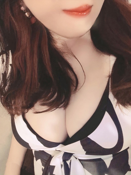 弥生（やよい） ミセスオンリーワン Mrs.Only One