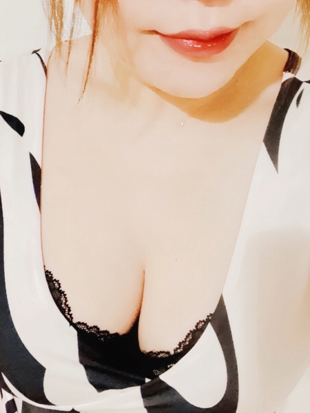 雀（すずめ） ミセスオンリーワン Mrs.Only One