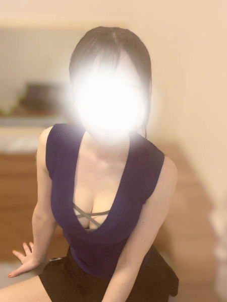 音（ノン） COLOR カラーのセラピスト