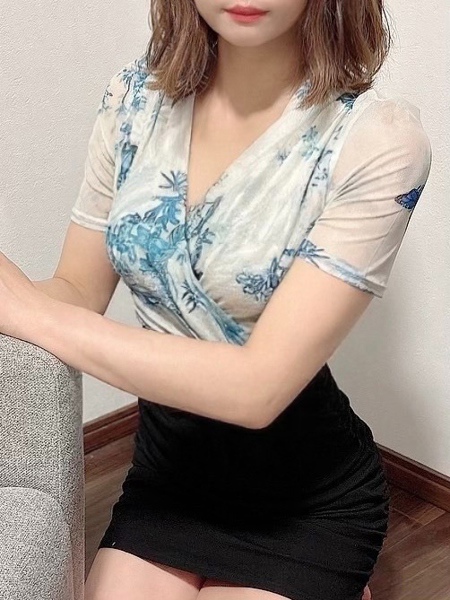 佑梨（ゆうり） Mrs.Merci SPA ミセスメルシースパのセラピスト