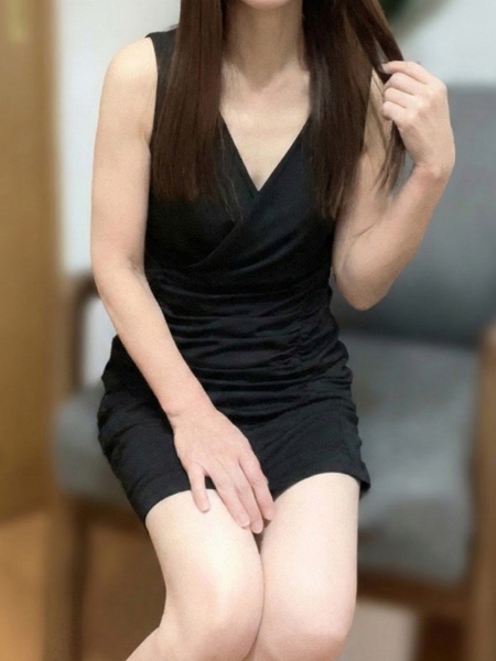 春名(はるな） 結-YUI-ミセス邸のセラピスト