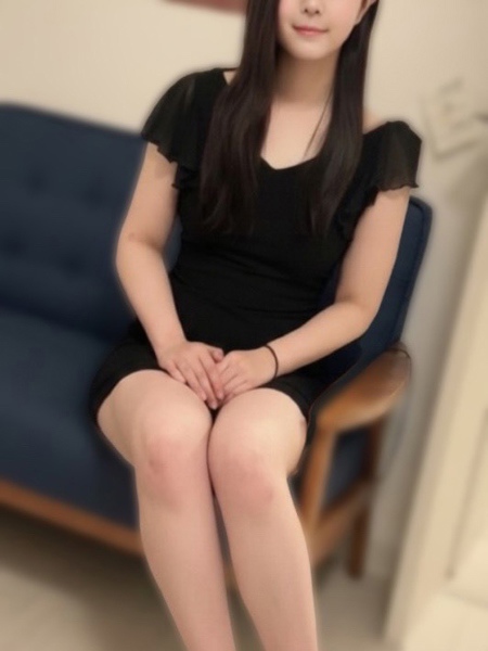 真紀(まき) 結-YUI-ミセス邸のセラピスト