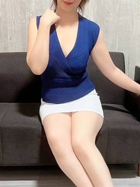 亜佑美～アユミ～ HOUSEKIBAKO SPA～宝石箱スパ～のセラピスト