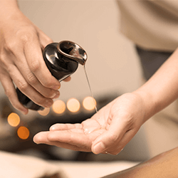 最高級のサービスを驚きの価格で:癒し本舗 大阪店(大阪市発/出張アロマオイルマッサージ)の画像