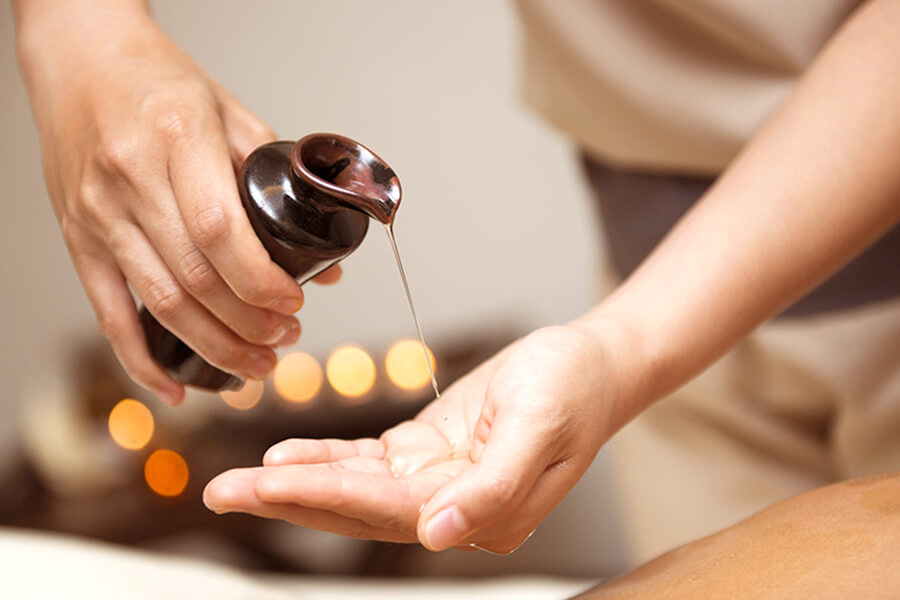 ホテルや自宅を贅沢な上質空間へ:癒し本舗 京都店(京都市発/出張アロマオイルマッサージ)の画像