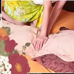 4. 簡単指圧のボディケア アロマデパリ Aroma De Parisのフォト(小)