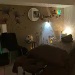 みやびオーナーセラピストは、ベッドルームでの施術になります ジェントル gentleのフォト(小)