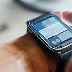 ご予約時刻にご案内 エキサイトジャック ​興奮する紳士のフォト(小)