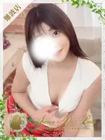 リョウ (24) アロマデパリ Aroma De Paris