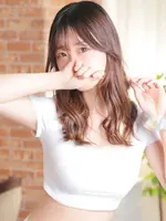 カリン (21) アロマデパリ Aroma De Paris