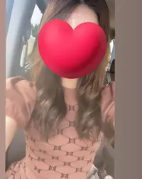 体験入店中♡おじさま大好きの港区女子♡超可愛いルックス色白美肌美乳お洋服大好きオシャレなアパレル店員