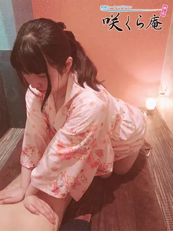 まこ(27) 咲くら庵 大阪難波店の写真1枚目