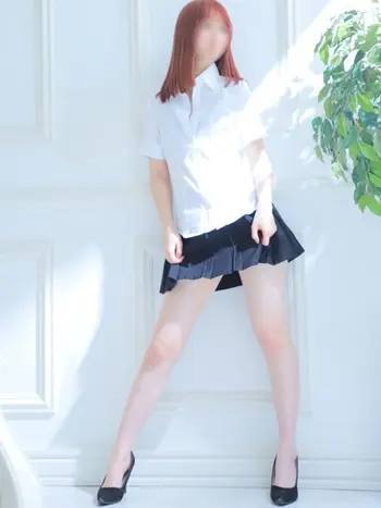 久保　るな(19) NADIA ナディア 心斎橋店の写真1枚目 (心斎橋/性感エステ)