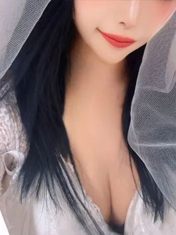 かりな(24) 姫路アロマエステの写真1枚目 (姫路発/性感マッサージ)