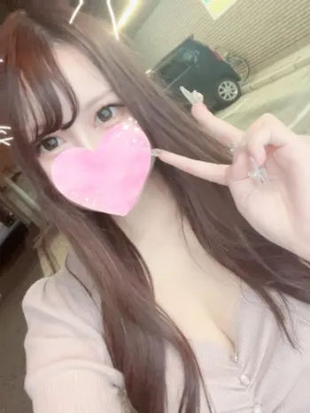 りお(24) キミの乳首が好き!! 大阪店の写真1枚目 (谷町九丁目発/乳首開発オナクラ)