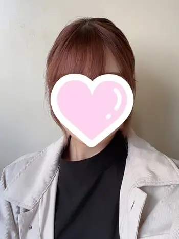 はる(22) 大阪はまちゃん 梅田店の写真1枚目 (梅田/オナクラ)