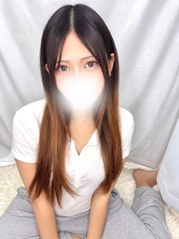 なゆ(20) 大阪はまちゃん 谷九店の写真1枚目 (谷町九丁目/オナクラ)