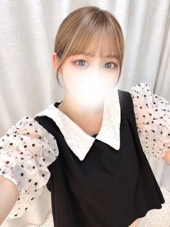 しおん(25) 大阪はまちゃん 谷九店の写真1枚目 (谷町九丁目/オナクラ)
