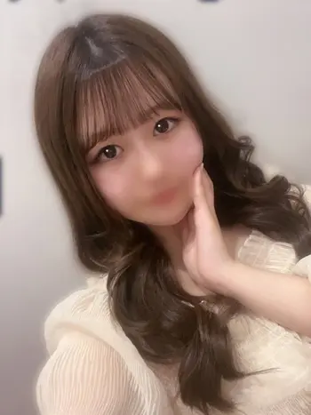 ひなた(18) めっちゃスイスク 梅田店の写真1枚目 (梅田発/性感エステ)
