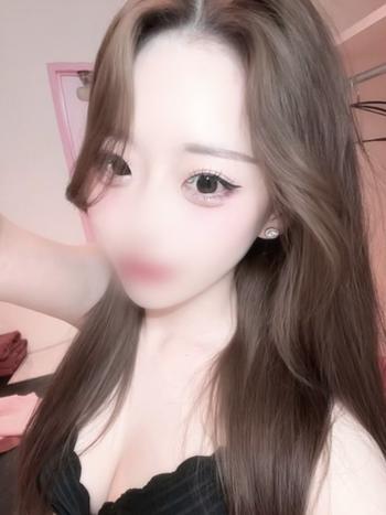 かりな(19) 神戸回春性感マッサージ倶楽部の写真1枚目 (神戸発/スケベマッサージ専門店)