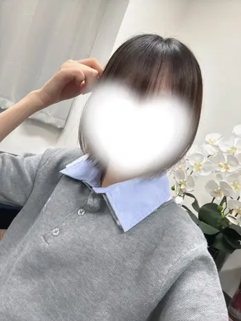 ゆら(22) おじさま大好き素人オナクラ 谷九店の写真1枚目 (谷町九丁目/オナクラ)