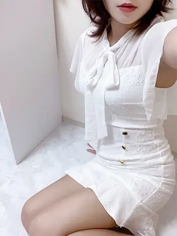 みか☆体験入店(24) 密着！電磁波エステくらぶの写真1枚目 (日本橋/密着泡洗体マッサージ)