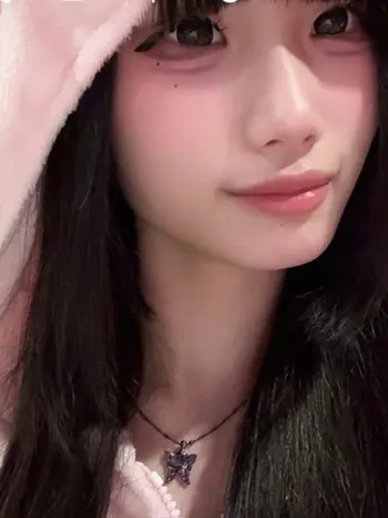 まきは(18) コンカフェ×オナクラ あいこねくと 日本橋店の写真1枚目 (日本橋/オナクラ)