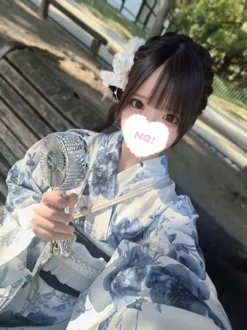 しらゆき(18) コンカフェ×オナクラ あいこねくと 日本橋店の写真1枚目 (日本橋/オナクラ)
