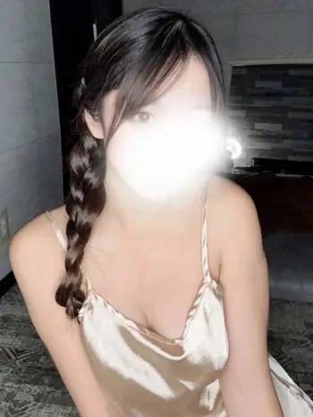 里香（リカ）(23) COLOR カラーの写真1枚目