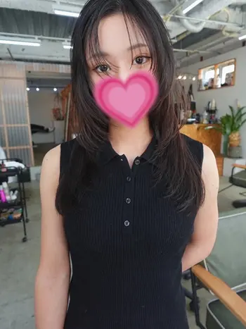菅井さん(22) See Through シースルーの写真1枚目