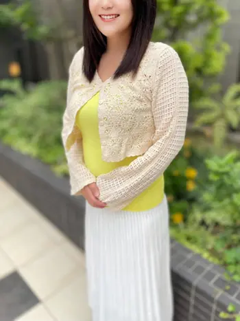 知代(45) ミセスの子守唄の写真1枚目