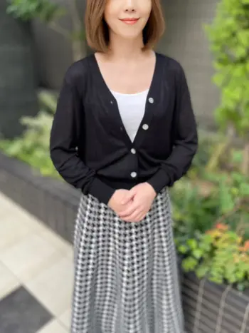 明音(42) ミセスの子守唄の写真1枚目