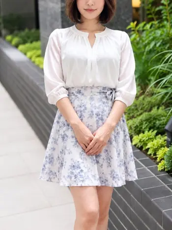 梓実(48) ミセスの子守唄の写真1枚目