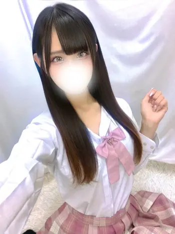 れむ(18) 学校帰りの妹に手コキしてもらった件 谷九の写真1枚目 (谷町九丁目/オナクラ)