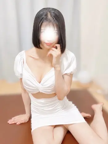 はるな(24) Pulchra プルクラの写真1枚目
