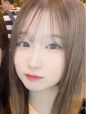 かるあ(18) エステ花満開  はなまんかいの写真1枚目 (新大阪発/性感エステ)