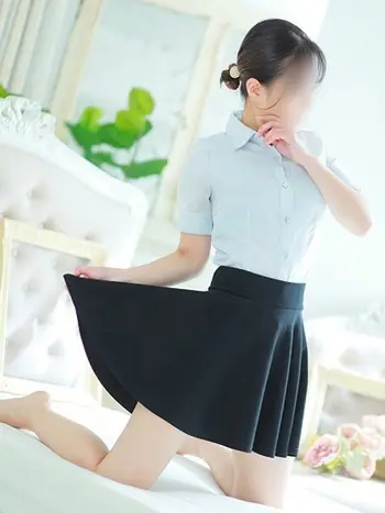 西崎　かなえ(30) NADIA ナディア 神戸店の写真1枚目 (神戸発/性感エステ)