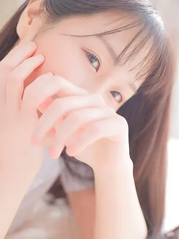 冬月　みん(24) NADIA ナディア 神戸店の写真1枚目 (神戸発/性感エステ)