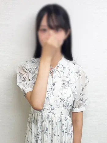 みお(25) 大阪エステ研究所 梅田店の写真1枚目 (梅田発/性感エステ)