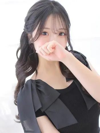 まゆ(18) Aroma Dione アロマディオーネ 大阪店の写真1枚目 (梅田発/高級性感エステ)