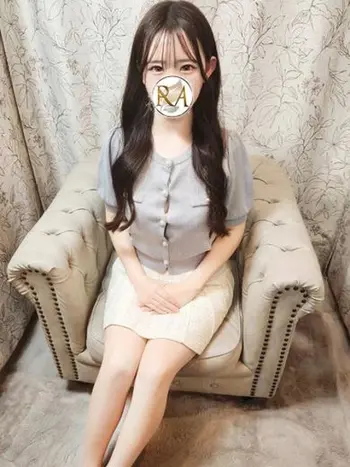 ゆみ(18) Aroma Dione アロマディオーネ 大阪店の写真1枚目 (梅田発/高級性感エステ)
