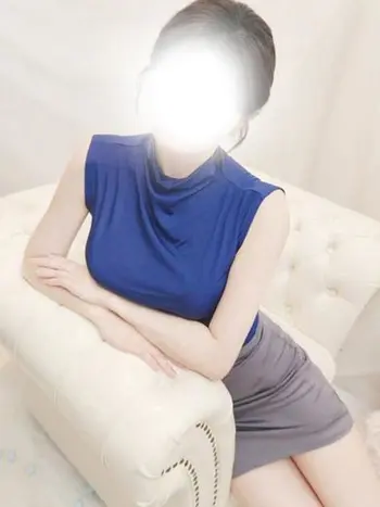 綾瀬【アヤセ】(28) とろとろな女神たちの写真1枚目 (谷町九丁目/高級性感エステ)